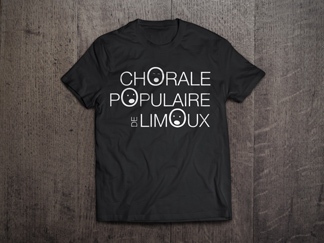 T-Shirt de la Chorale Populaire de Limoux, le logo est en reserve blanche sur un T-shirt noir