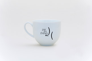 Mug avec le logo Parenthèses44